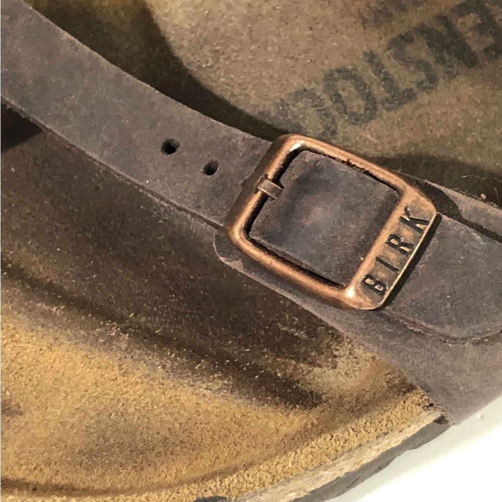 Birkenstock Women’s Brown Oiled Leather Ankle Strap Buckle Sandals - Picture 8 of 9